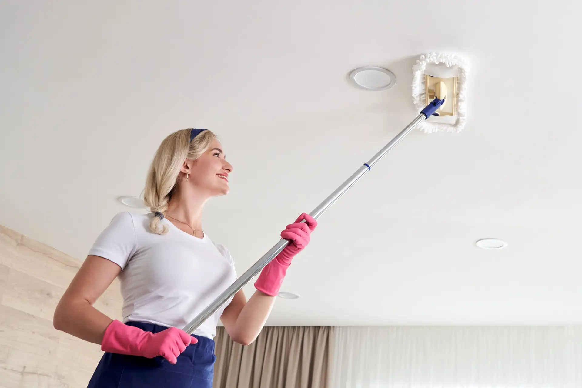 Best Way to Clean a Ceiling