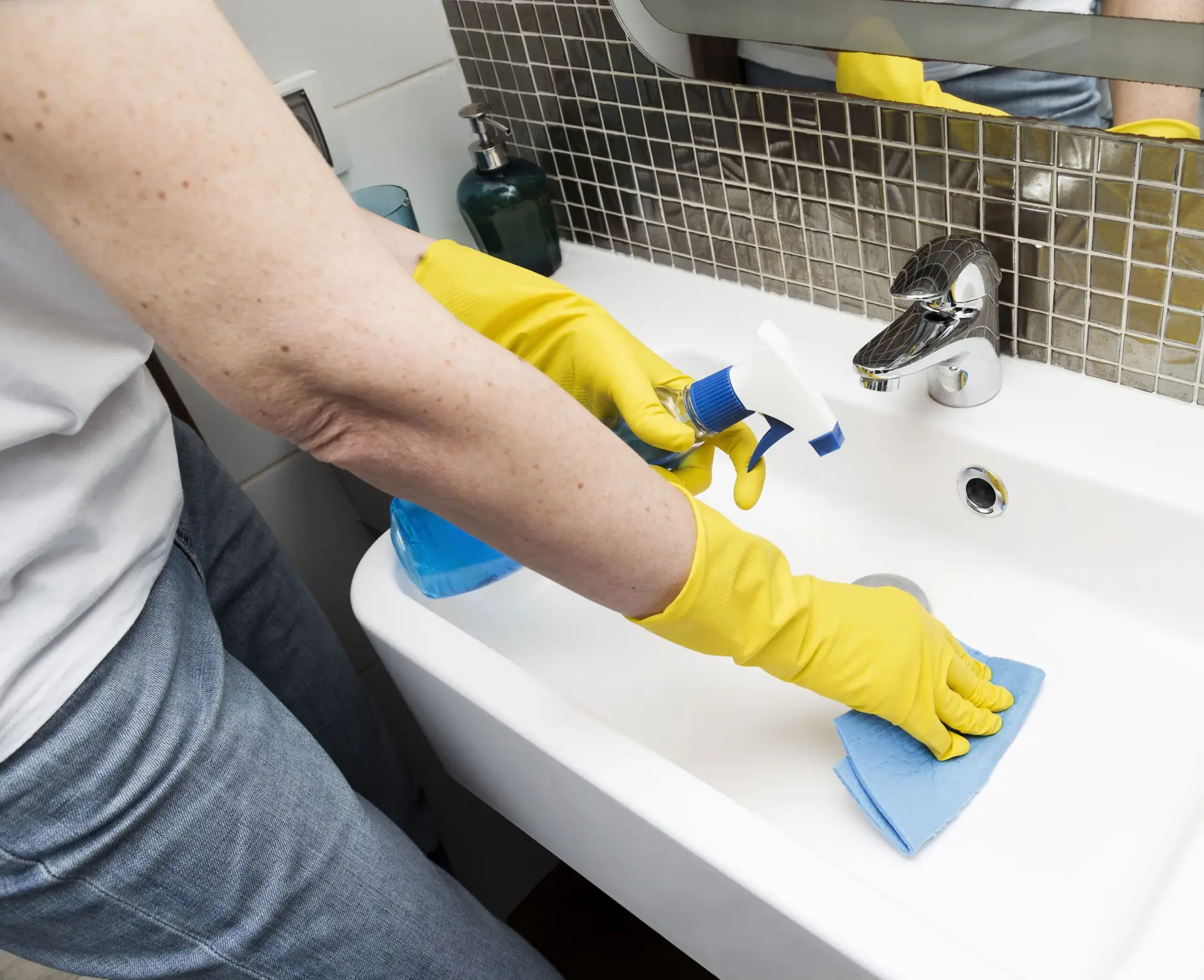 Clean Bathroom Sink Drain