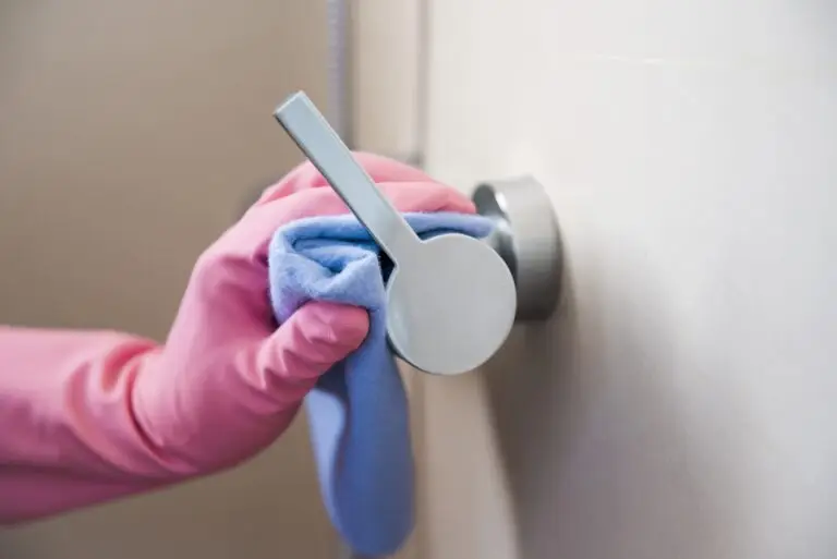 How to Clean Door Handles? A Gold Star Guide to High-Touch Hygiene