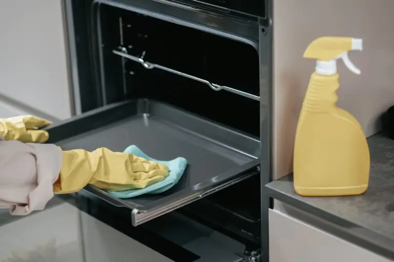 Best Way to Clean Kitchen Appliances Inside and Out