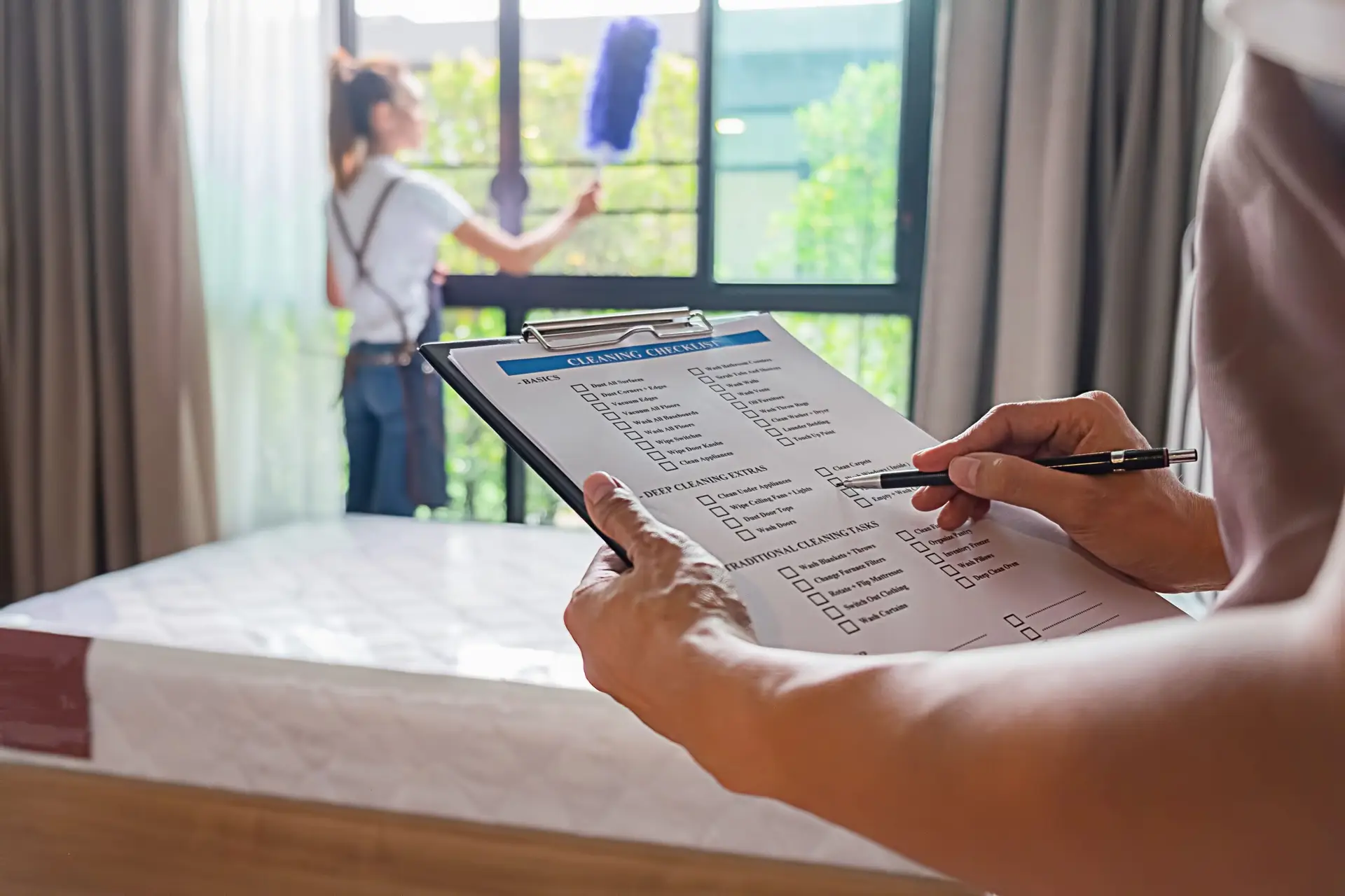 Cleaning Checklist Before Hosting Guests in Your Home