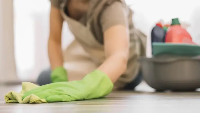Deep Cleaning vs. Regular Cleaning House: What’s the Difference?