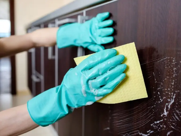 Best Way to Clean Kitchen Cabinets: A Professional Maintenance Guide